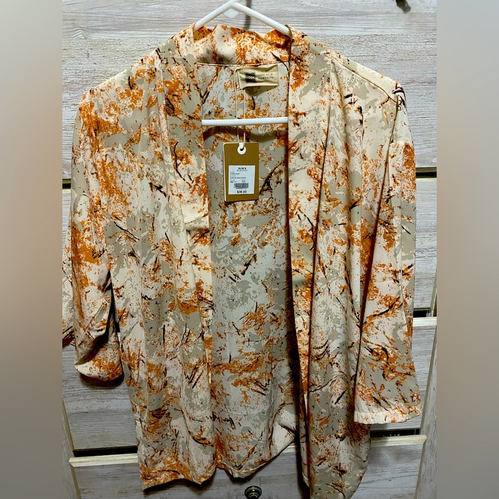 One size kimono type shirt